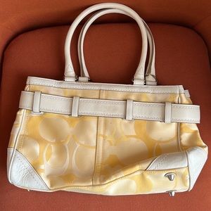 COACH 💛 y2k yellow monogram jacquard
